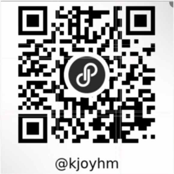 Juicy Couture Black Coin Purse with Brass Emblem & Black Tassel Leather 3"x4.75" - Picture 9 of 9